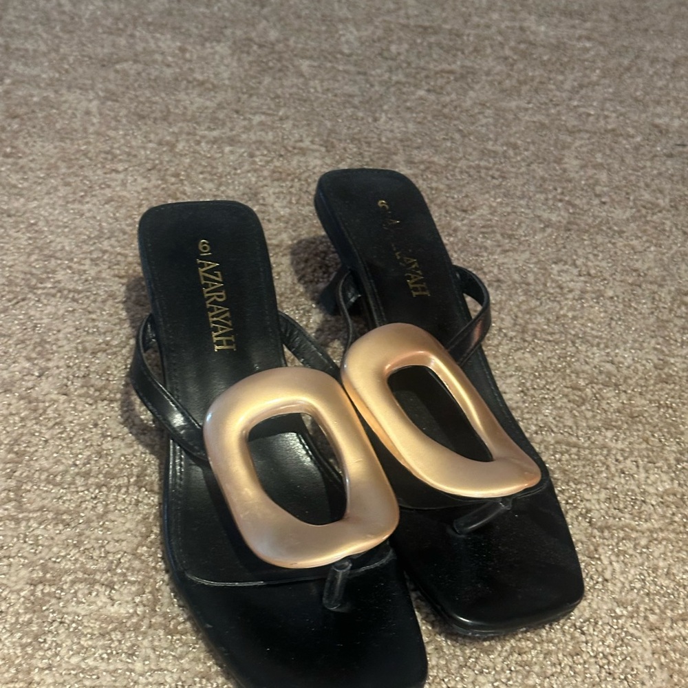 Black and Gold Women's Kitten Heels